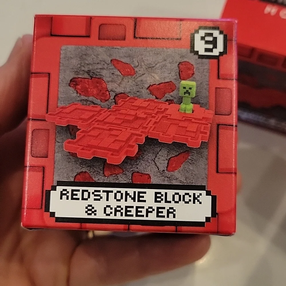 Free With Purchase Minecraft Redstone Block & Creeper Set